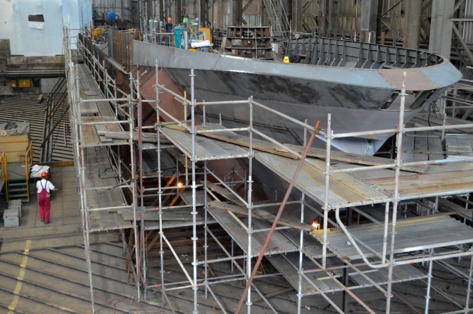 BRODOSPLIT - Izgradnja prvog od pet obalnih ophodnih brodova za MORH - FOTO Škveranka