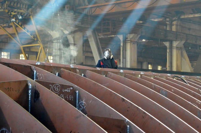 Obrada čelika za Nov. 484 u Brodosplitovoj brodoobradnoj radionici