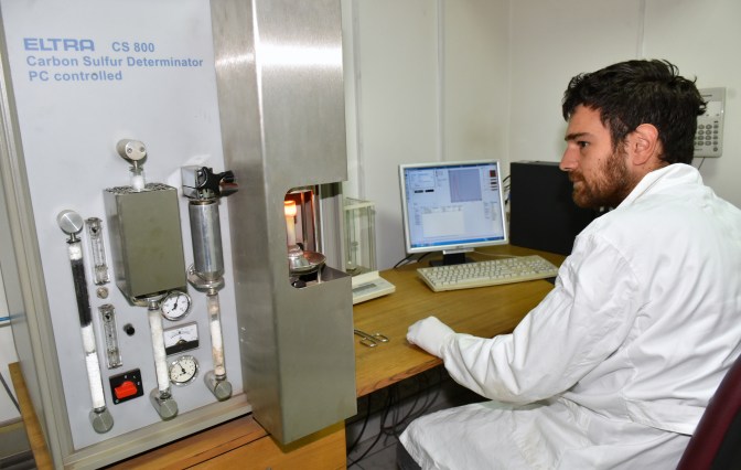 Određivanje ugljika i sumpora u raznim vrstama čelika, sivog i nodularnog lijeva na uređaju ELTRA CS 800 